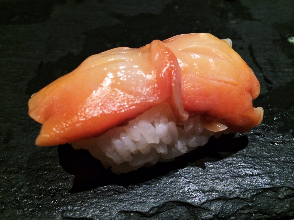 Akagai Nigiri